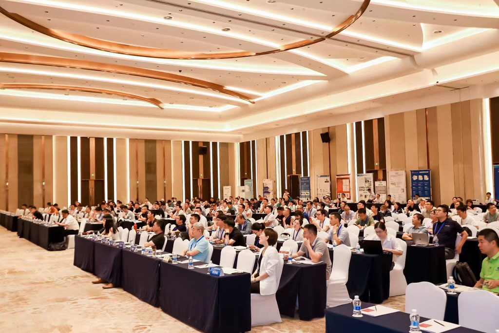 Huayi Microelectronics was invited to attend the 17th Annual China Semiconductor Discrete Devices Conference.